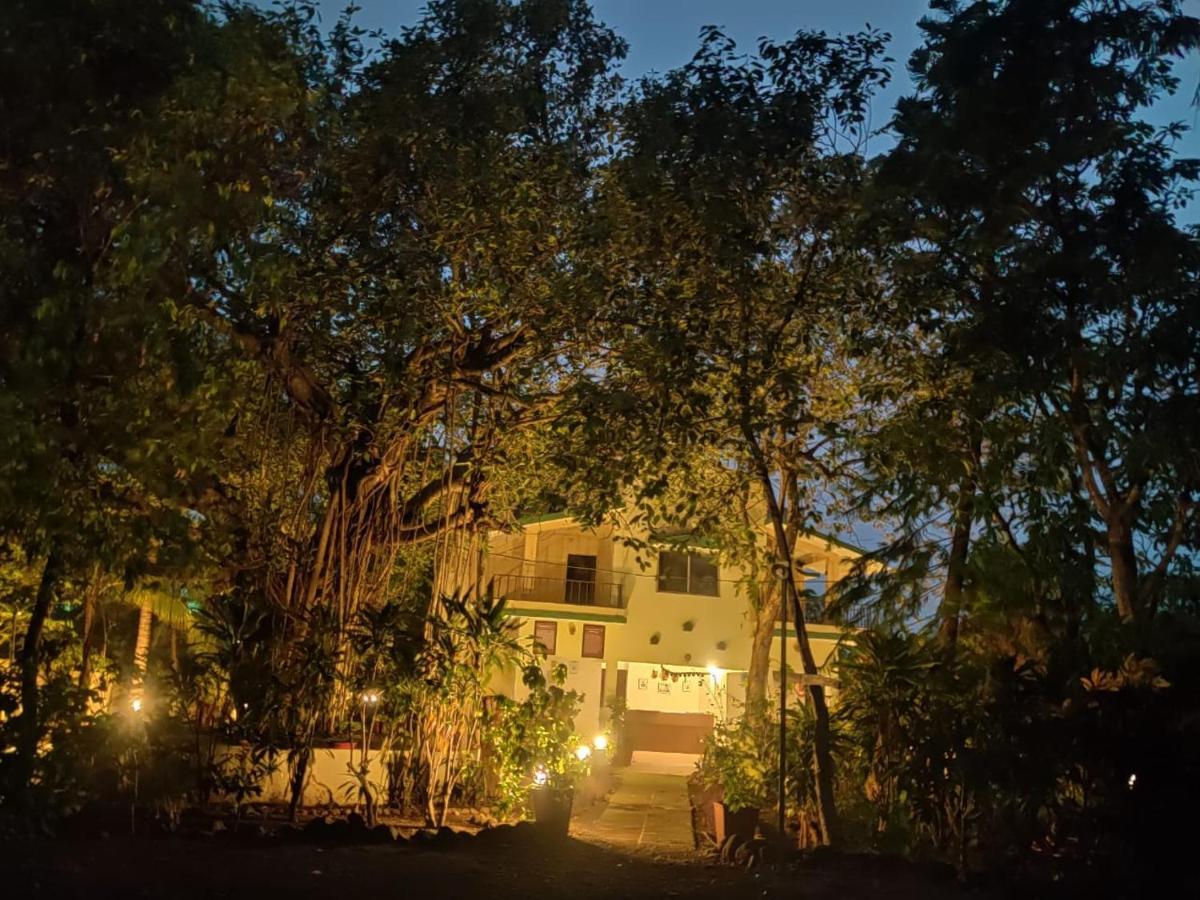 Gir Birding Lodge Sasan Gir Eksteriør bilde